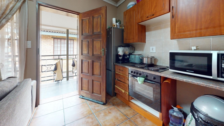 1 Bedroom Property for Sale in Bult West North West